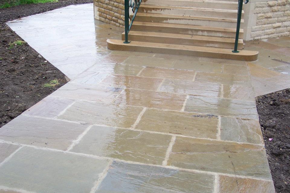 Image for 22mm calibrated stone - Raj Green
